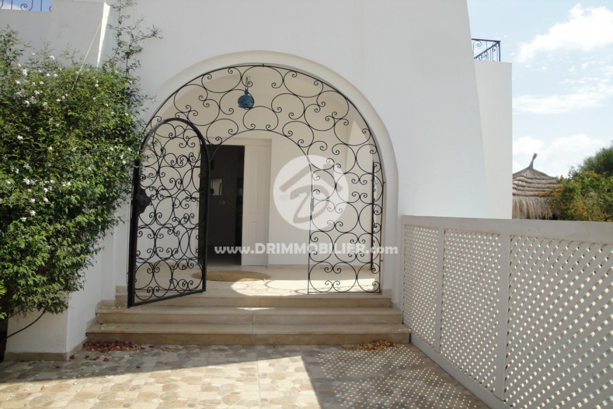 L 114 -   Villa avec piscine Djerba